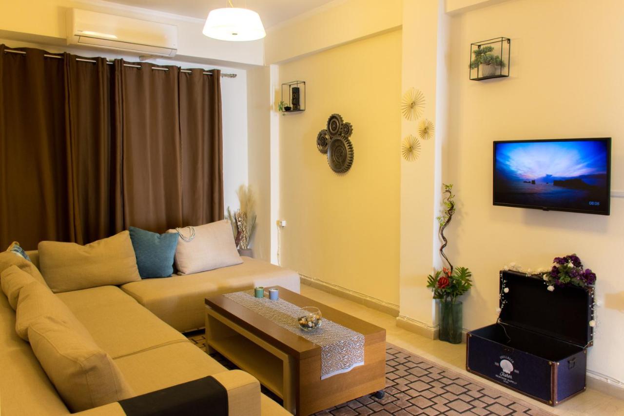 Ρetipe Penthouse Apartment With Spacious Balcony In Heraklion Center Екстериор снимка