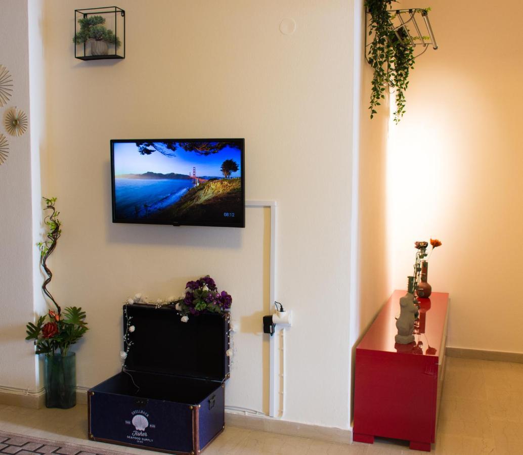 Ρetipe Penthouse Apartment With Spacious Balcony In Heraklion Center Екстериор снимка